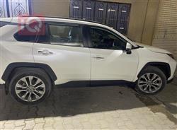 تويوتا راف 4